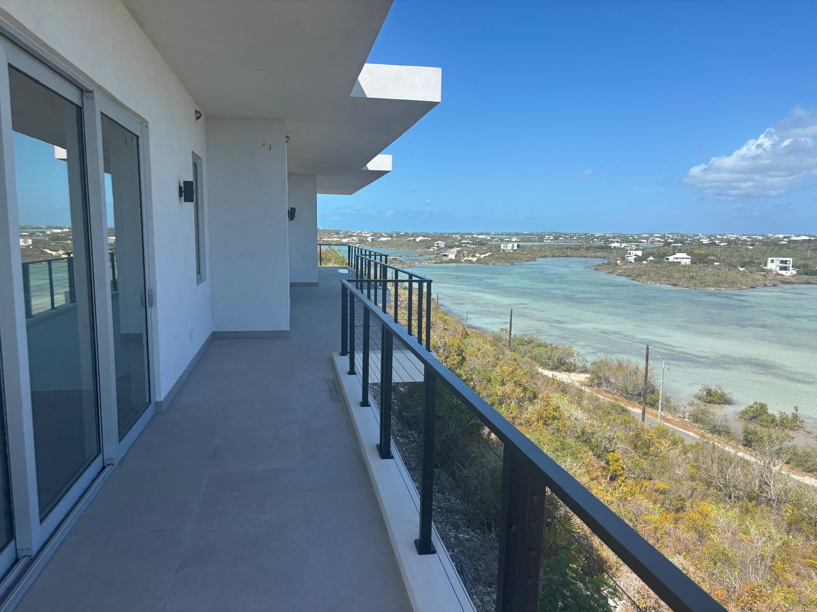 Wraparound terrace overlooking the lake